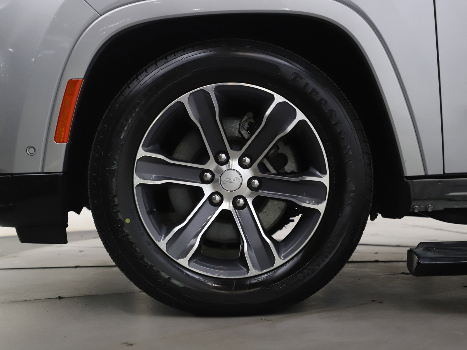 Used 2024 Jeep Grand Wagoneer L 4WD image 33
