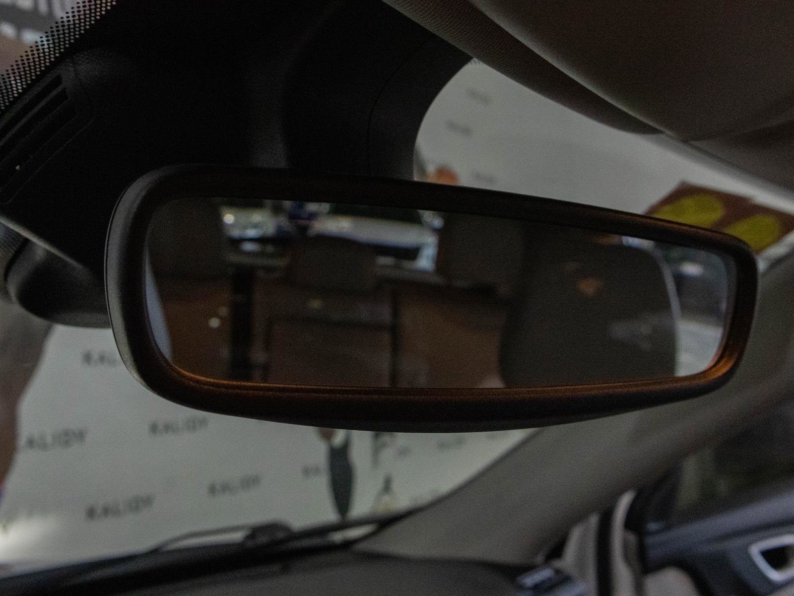 Used 2022 Jeep Compass Latitude image 12