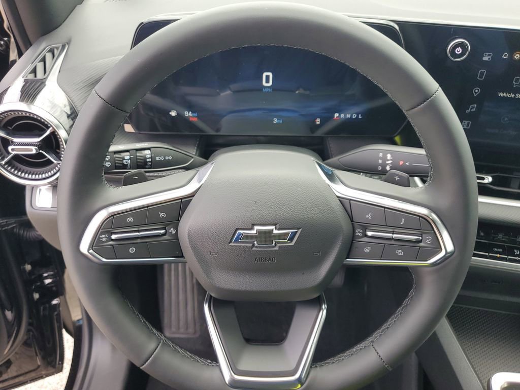 New 2026 Chevrolet Equinox LT w/ Midnight Edition FWD image 21