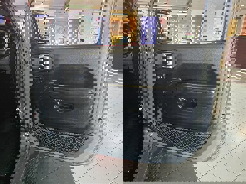 Used 2020 Jeep Gladiator Sport w/ Quick Order Package 24S image 12