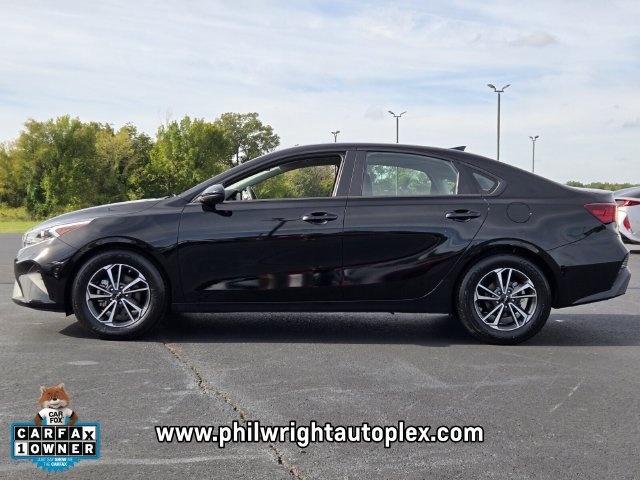 Used 2024 Kia Forte LXS FWD image 6