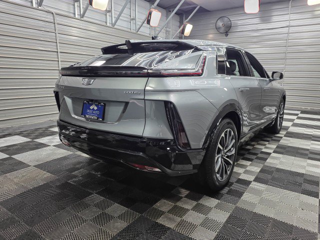 Used 2024 Cadillac Lyriq Sport AWD/4WD image 5
