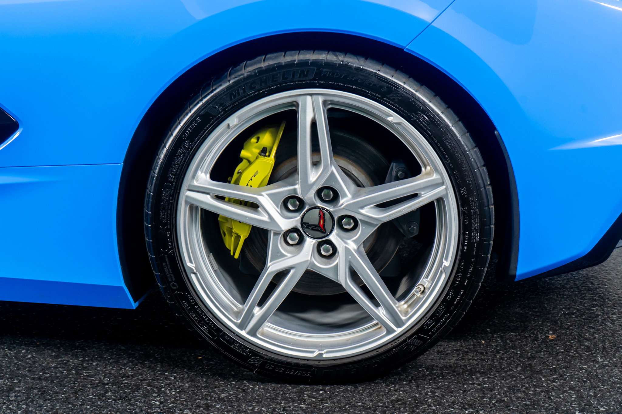 Used 2020 Chevrolet Corvette Stingray Premium Cpe w/ 3LT image 19