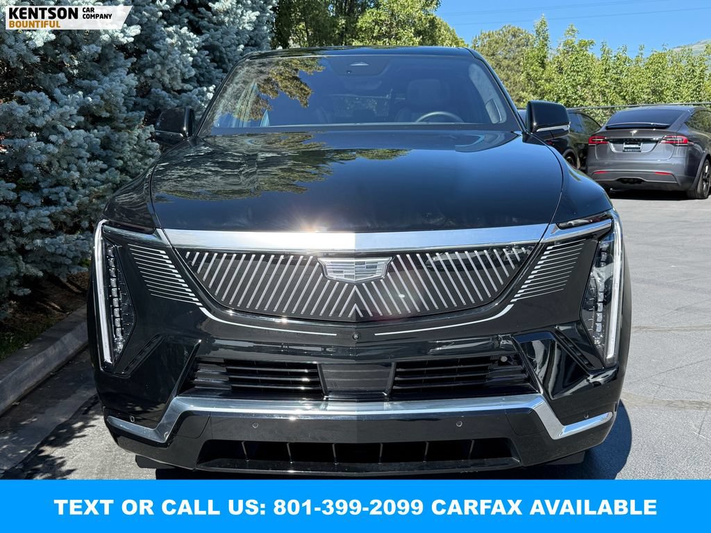 Used 2025 Cadillac Escalade IQ Luxury 2 w/ LPO, Premium Carpet Package AWD/4WD image 2