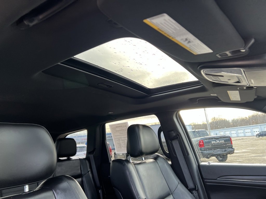 Used 2021 Jeep Grand Cherokee Limited image 15