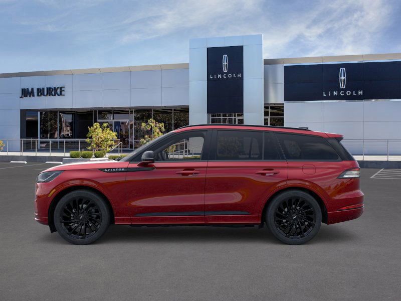 New 2026 Lincoln Aviator Reserve image 3