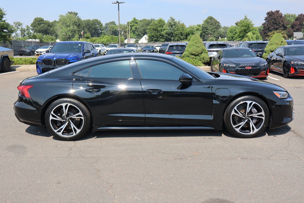 Used 2023 Audi e-tron GT Prestige w/ Prestige Package AWD/4WD image 4