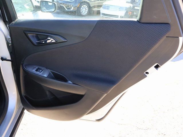 Used 2021 Chevrolet Malibu LT image 12