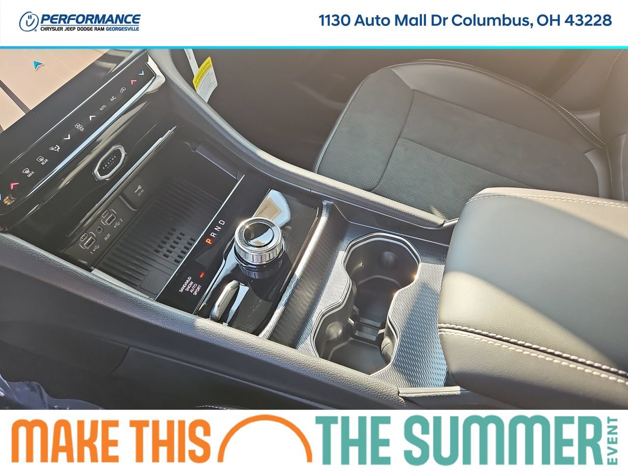 New 2026 Jeep Grand Cherokee Altitude AWD/4WD image 30
