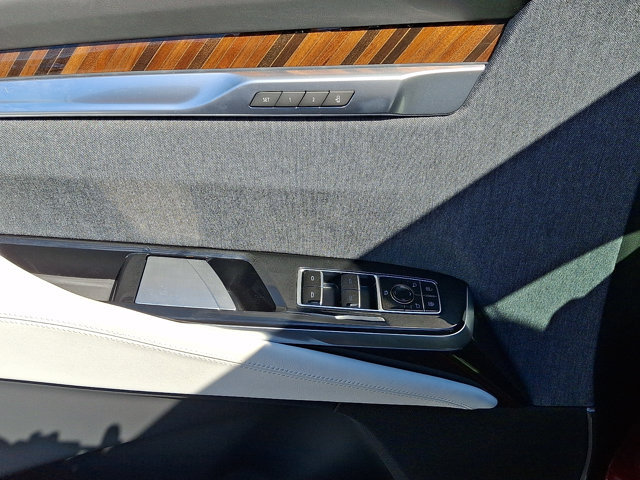 Certified 2026 Cadillac Escalade Platinum Sport AWD/4WD image 16