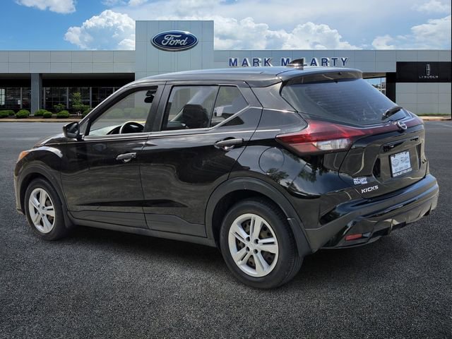 Used 2023 Nissan Kicks S FWD image 3