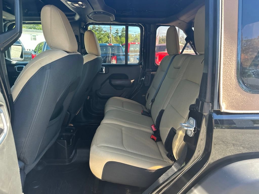 Used 2020 Jeep Wrangler Unlimited Sport AWD/4WD image 33