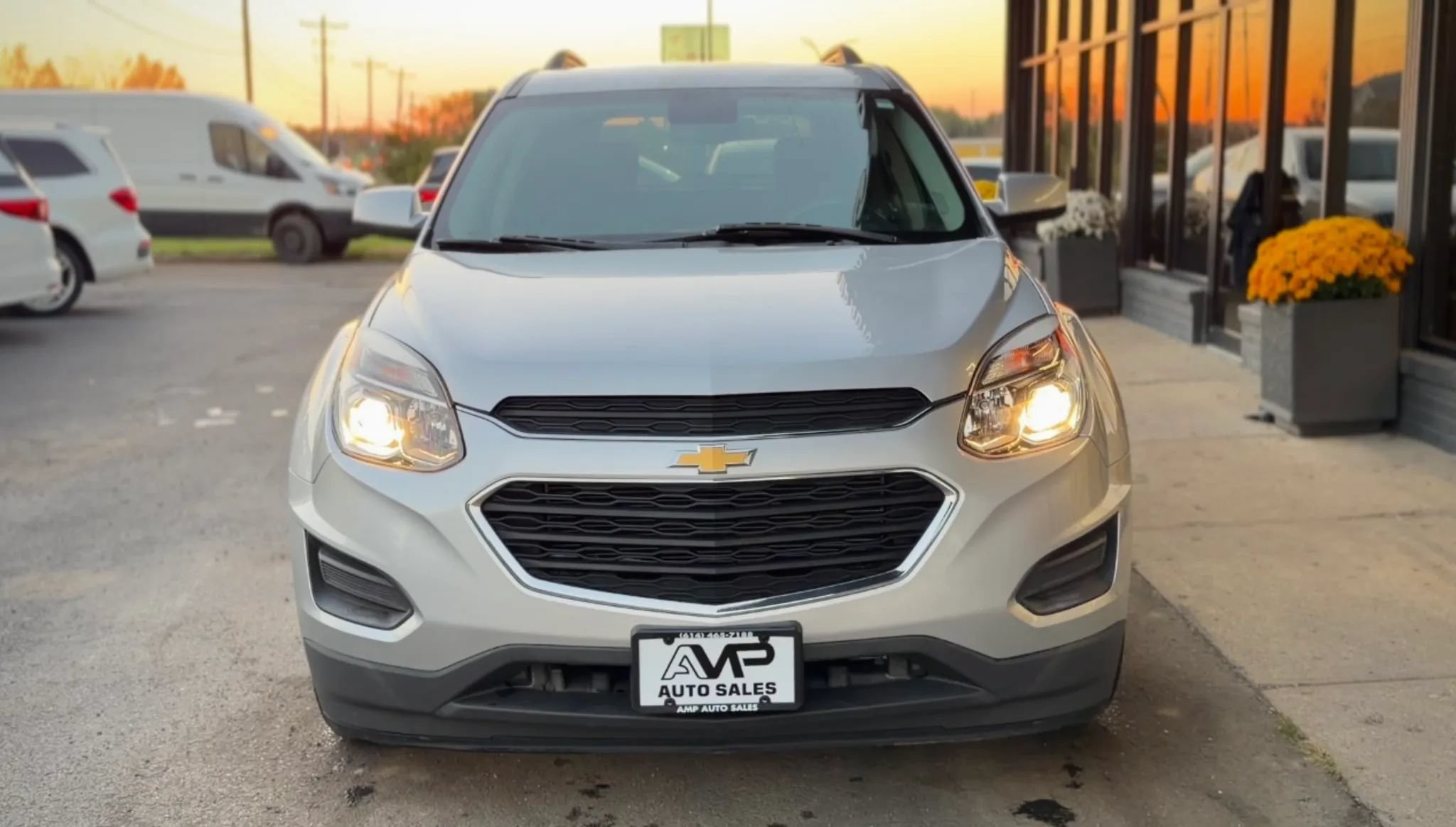 Used 2017 Chevrolet Equinox LT w/ Convenience Package FWD image 6