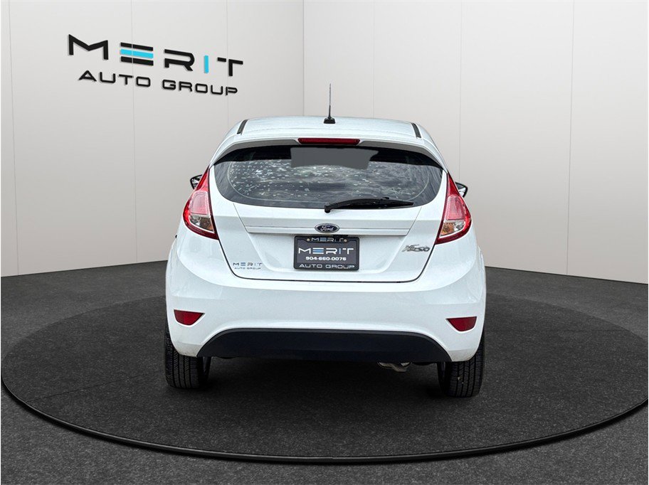 Used 2018 Ford Fiesta SE w/ Equipment Group 201A FWD image 8