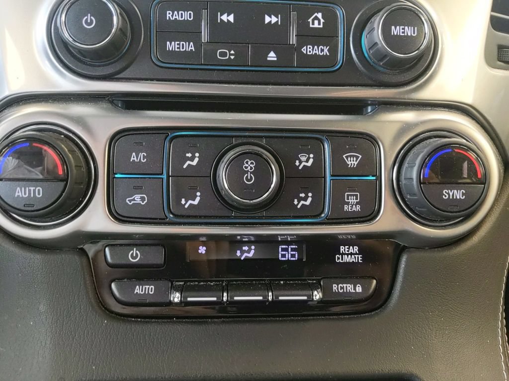 Used 2019 Chevrolet Tahoe LS AWD/4WD image 21