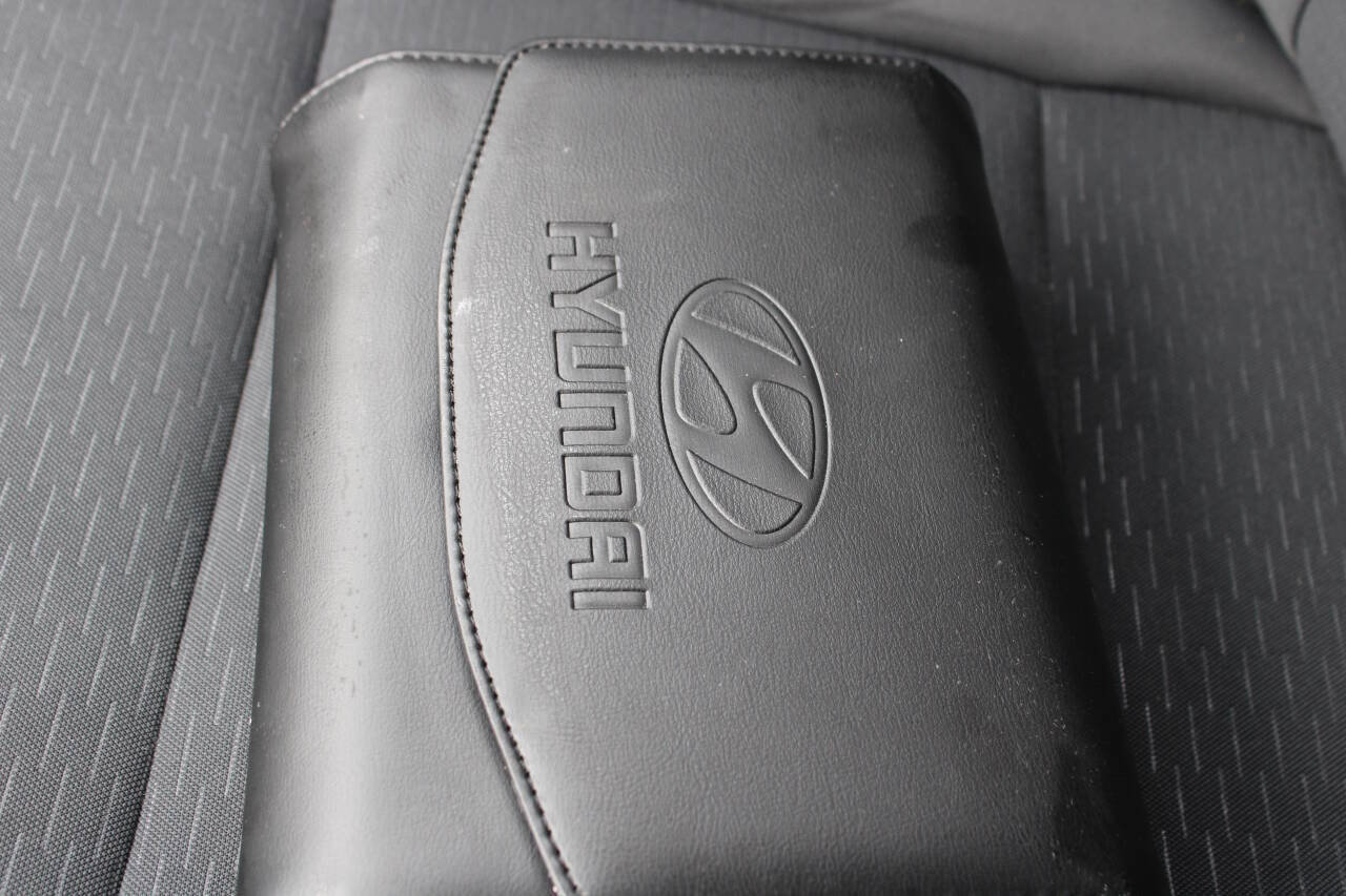 Used 2020 Hyundai Tucson SE image 27