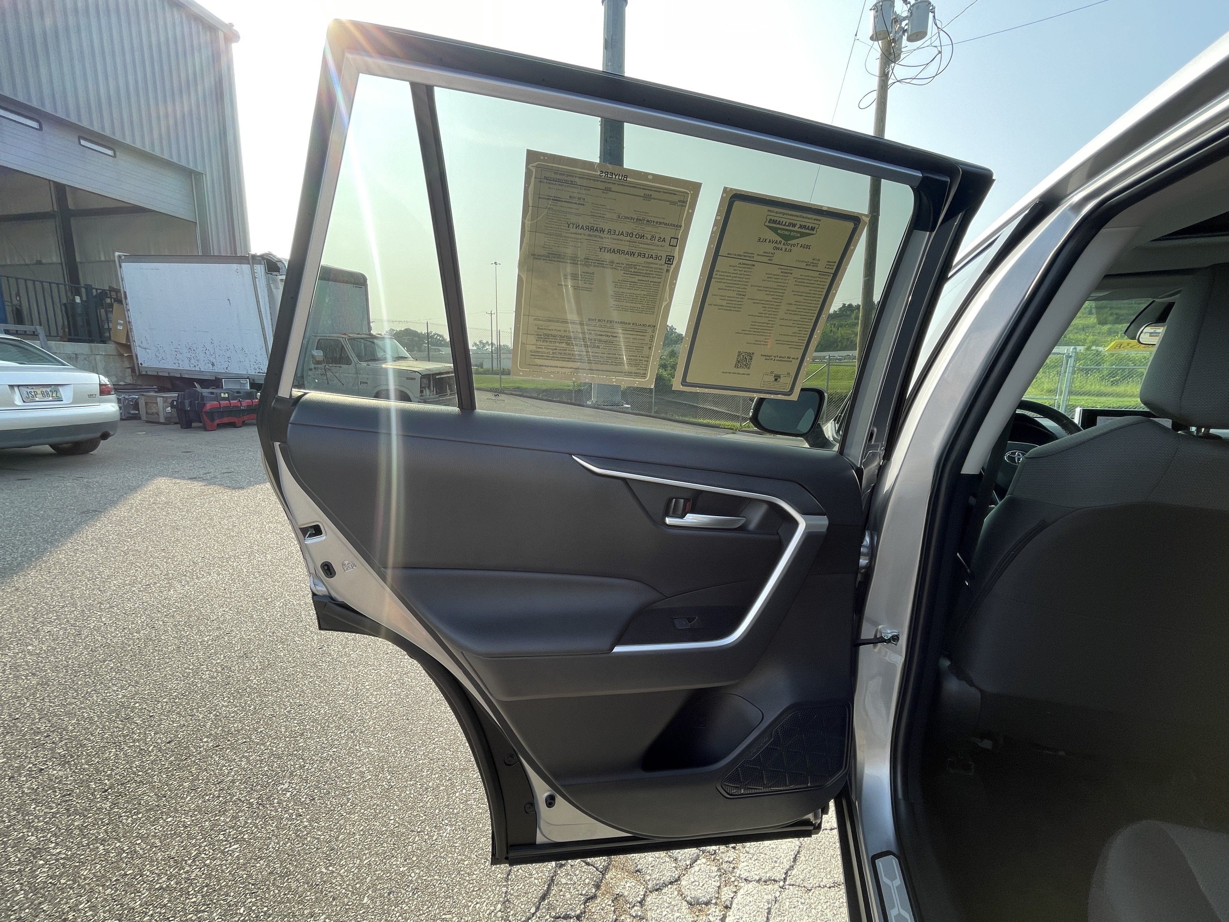 Used 2024 Toyota RAV4 XLE w/ Convenience Package AWD/4WD image 30