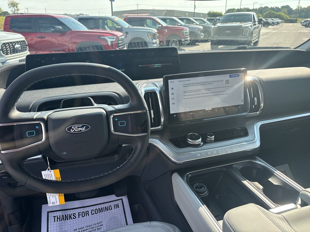 New 2027 Ford Expedition Platinum w/ Platinum Ultimate Package AWD/4WD image 11