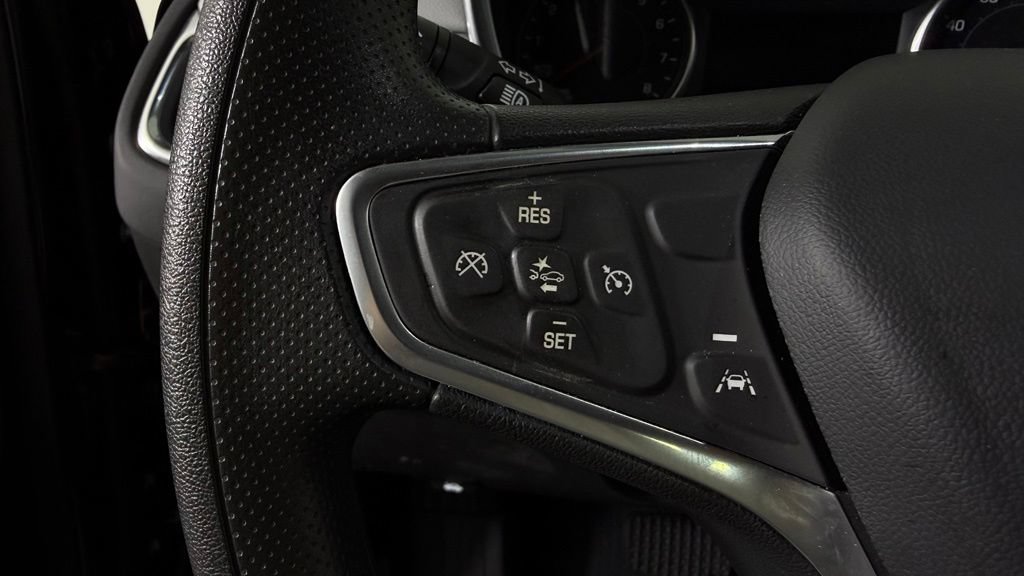 Used 2023 Chevrolet Equinox LS w/ LS Convenience Package AWD/4WD image 17