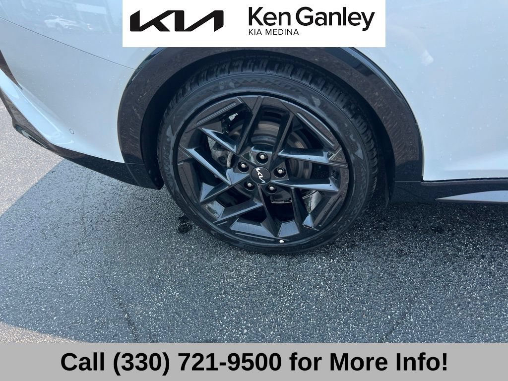 Certified 2025 Kia K4 GT-Line Turbo FWD image 21