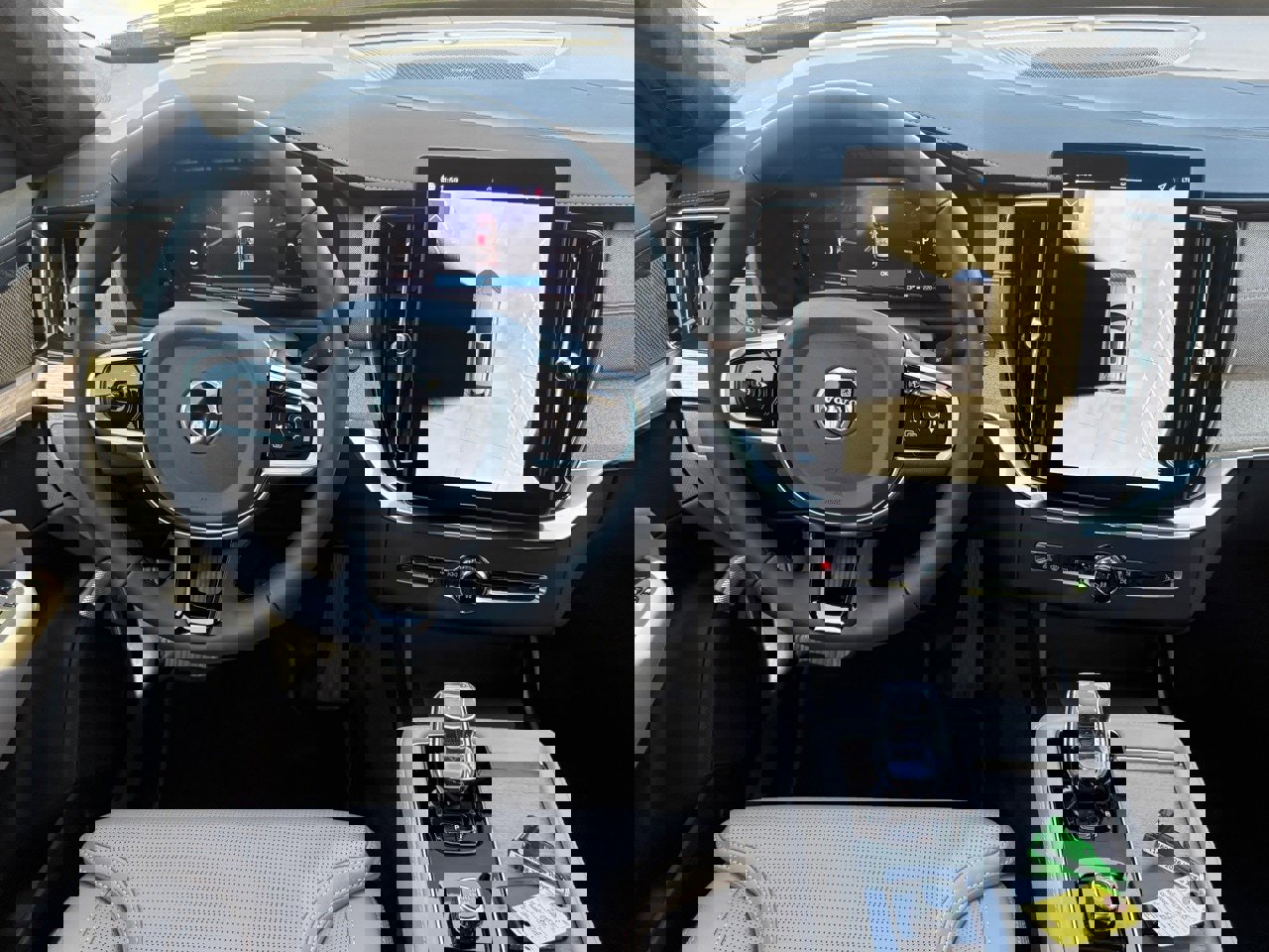 New 2026 Volvo XC90 B6 Ultra w/ Lounge Package image 12