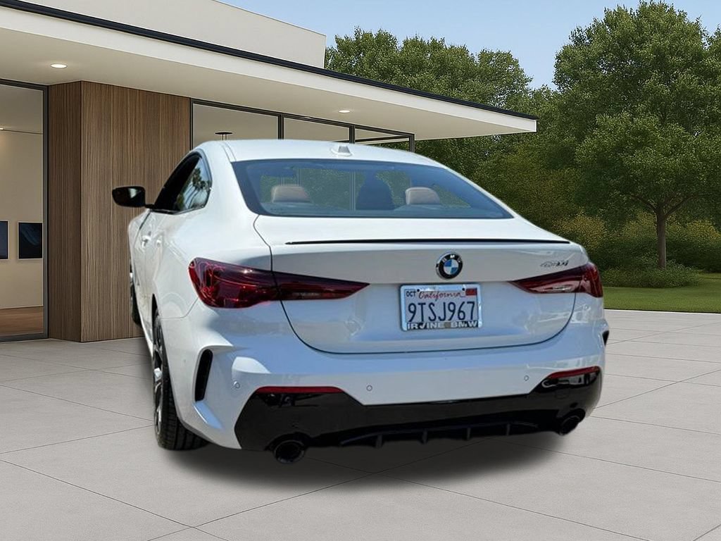 Used 2026 BMW 430i Coupe w/ M Sport Package RWD image 10