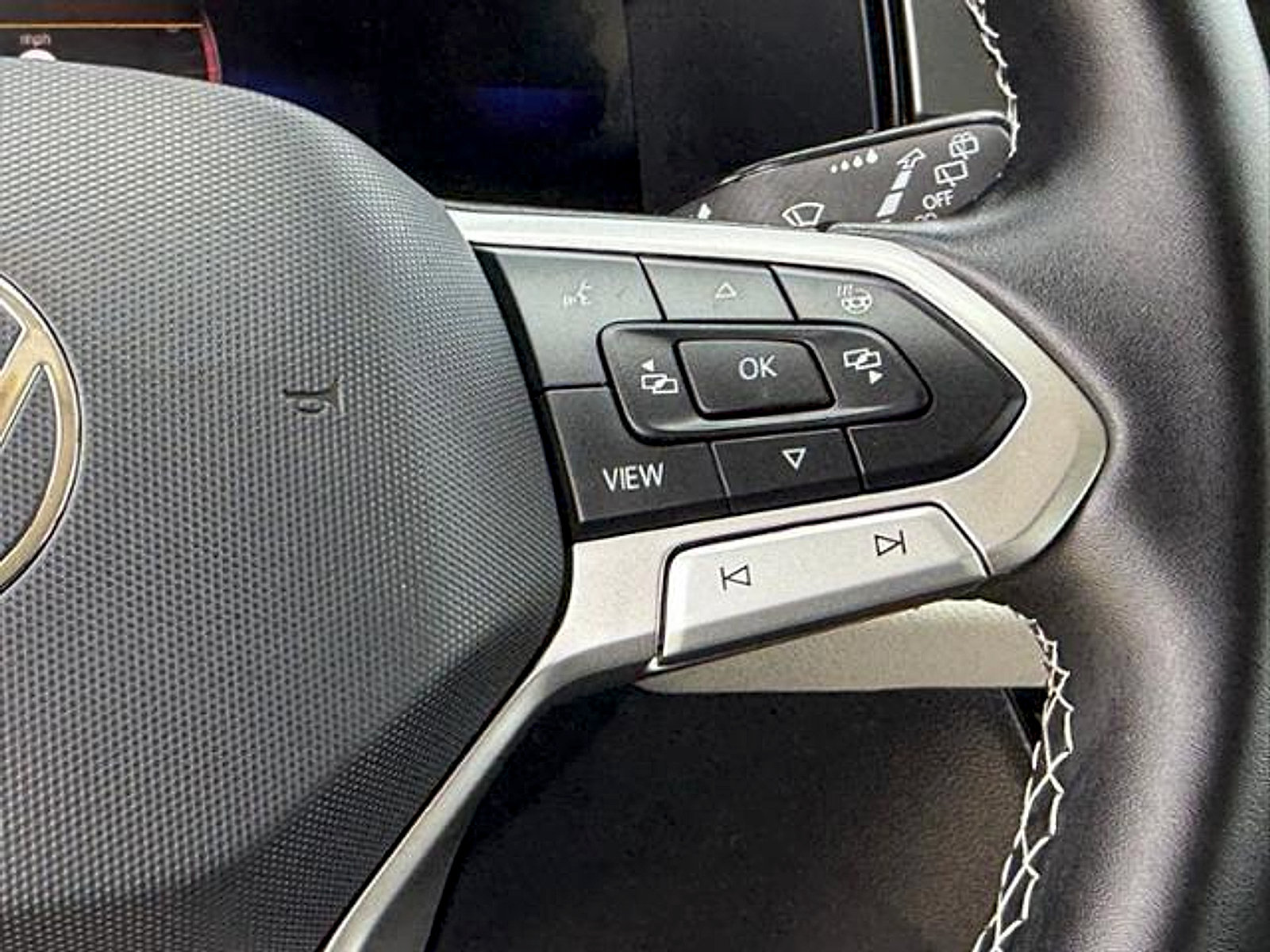 New 2026 Volkswagen Taos S FWD image 17