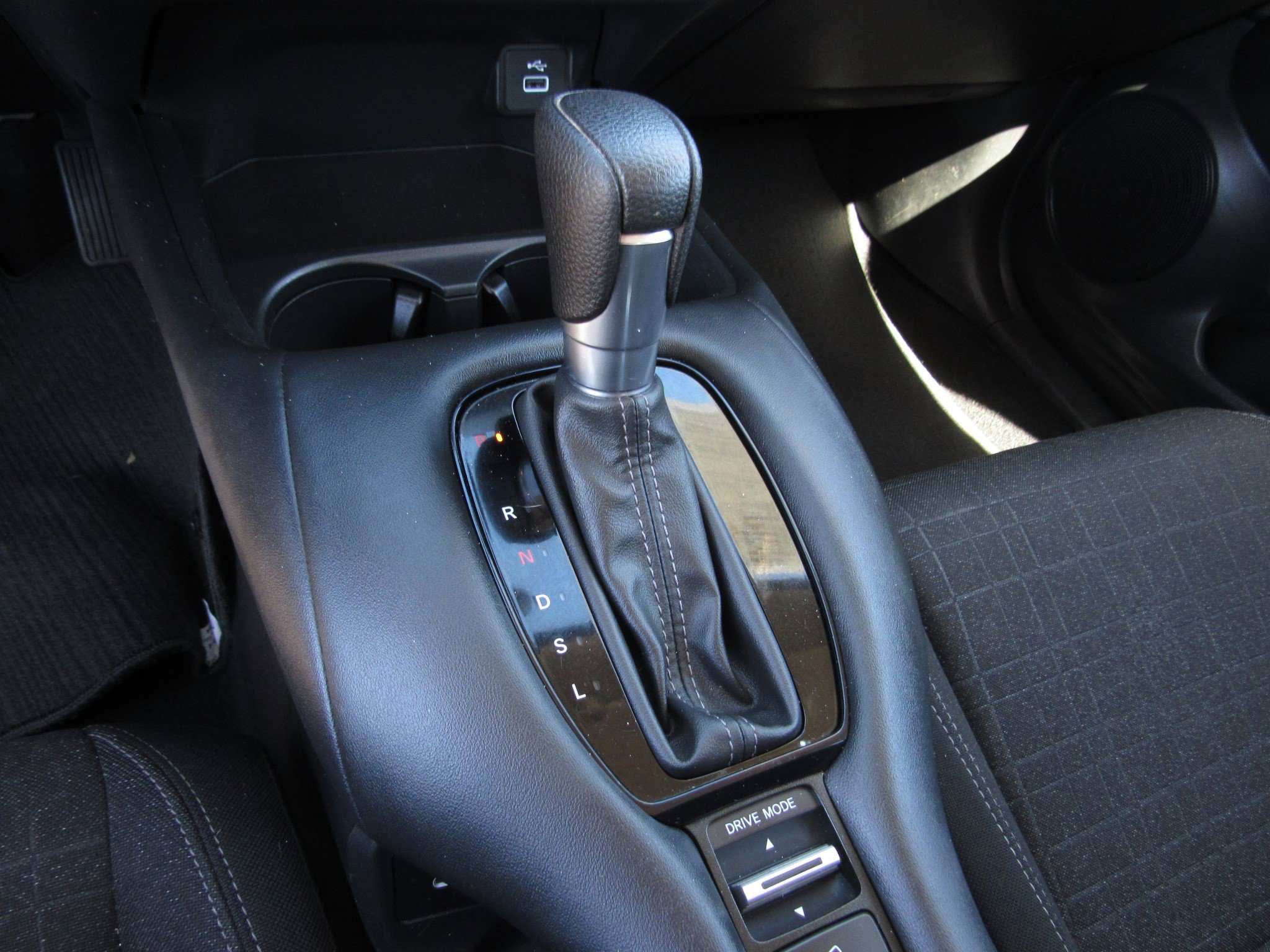 Certified 2024 Honda HR-V LX image 20