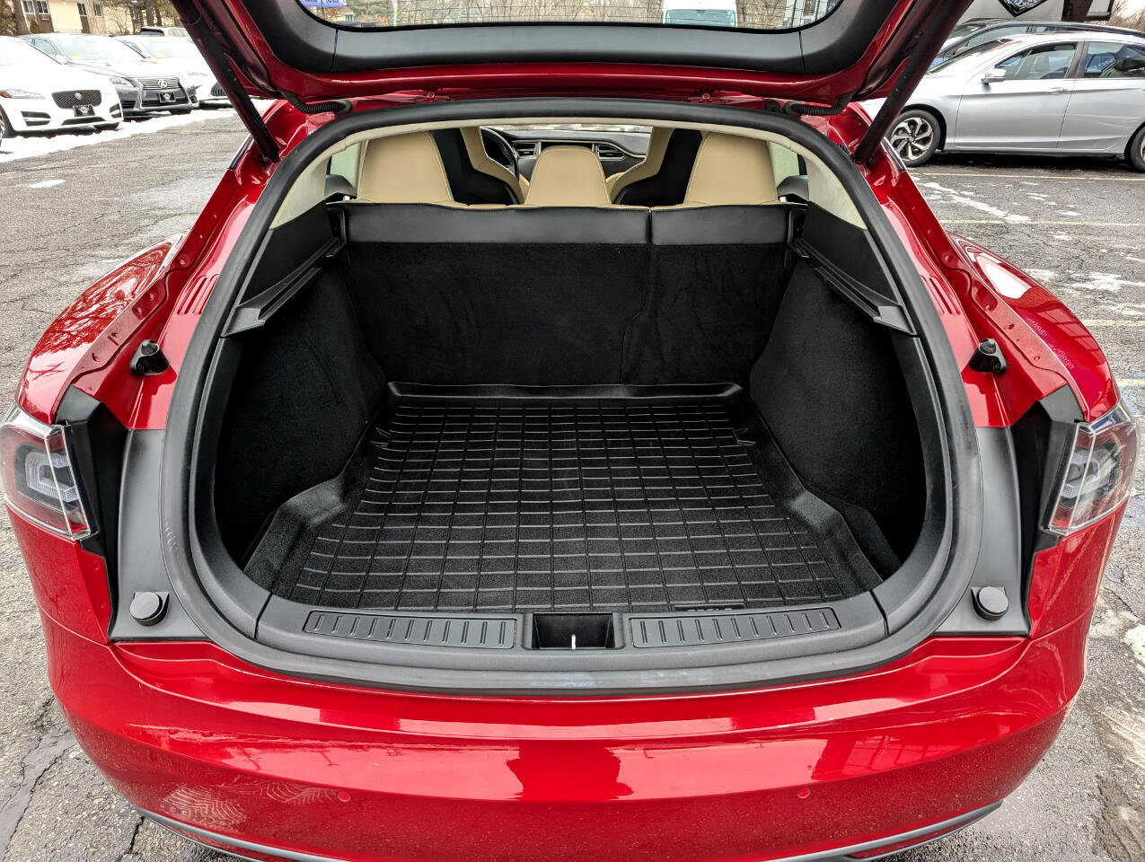 Used 2015 Tesla Model S AWD image 34