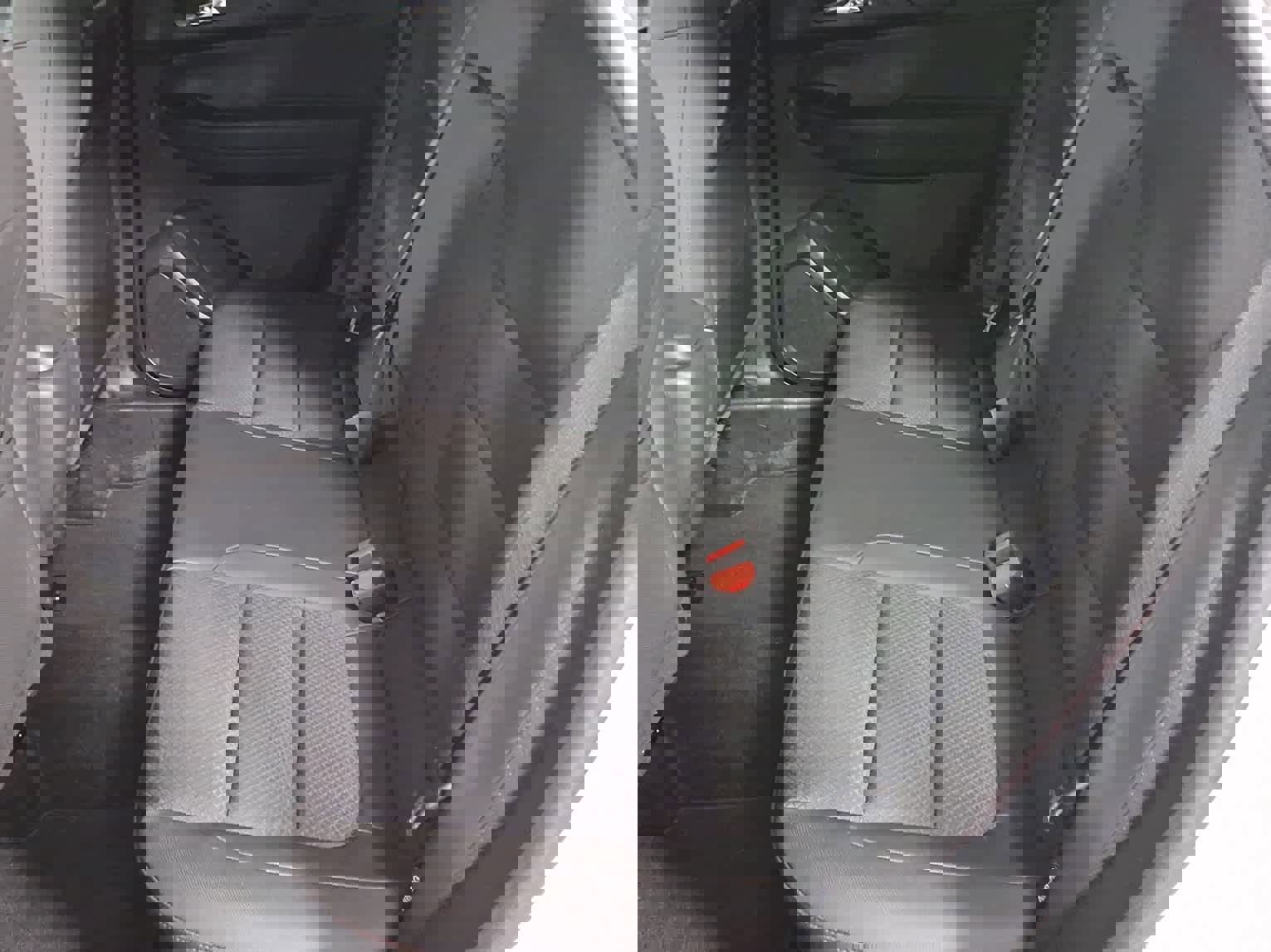 Used 2023 Chevrolet TrailBlazer RS w/ Sun and Liftgate Package image 17