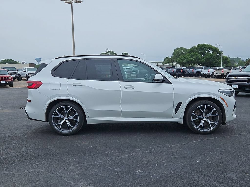 Used 2019 BMW X5 xDrive50i w/ M Sport Package AWD/4WD image 7