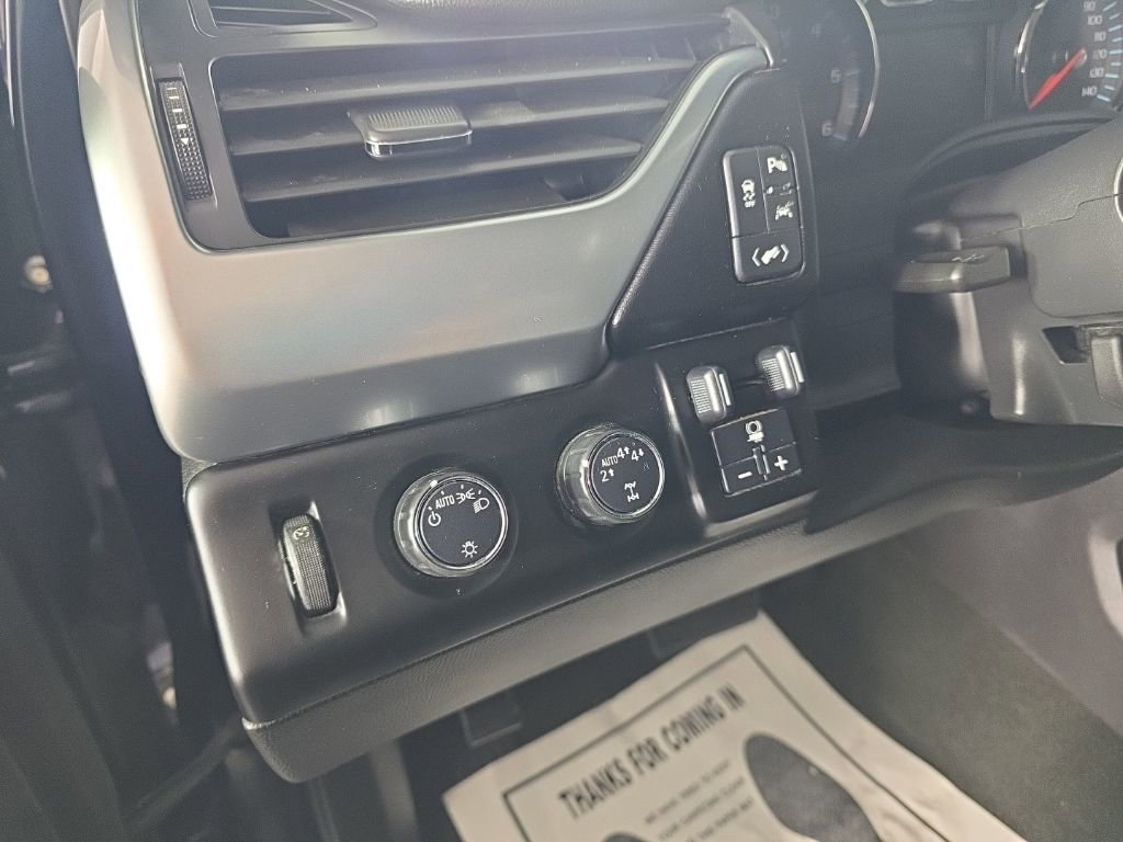 Used 2017 Chevrolet Tahoe LT image 15