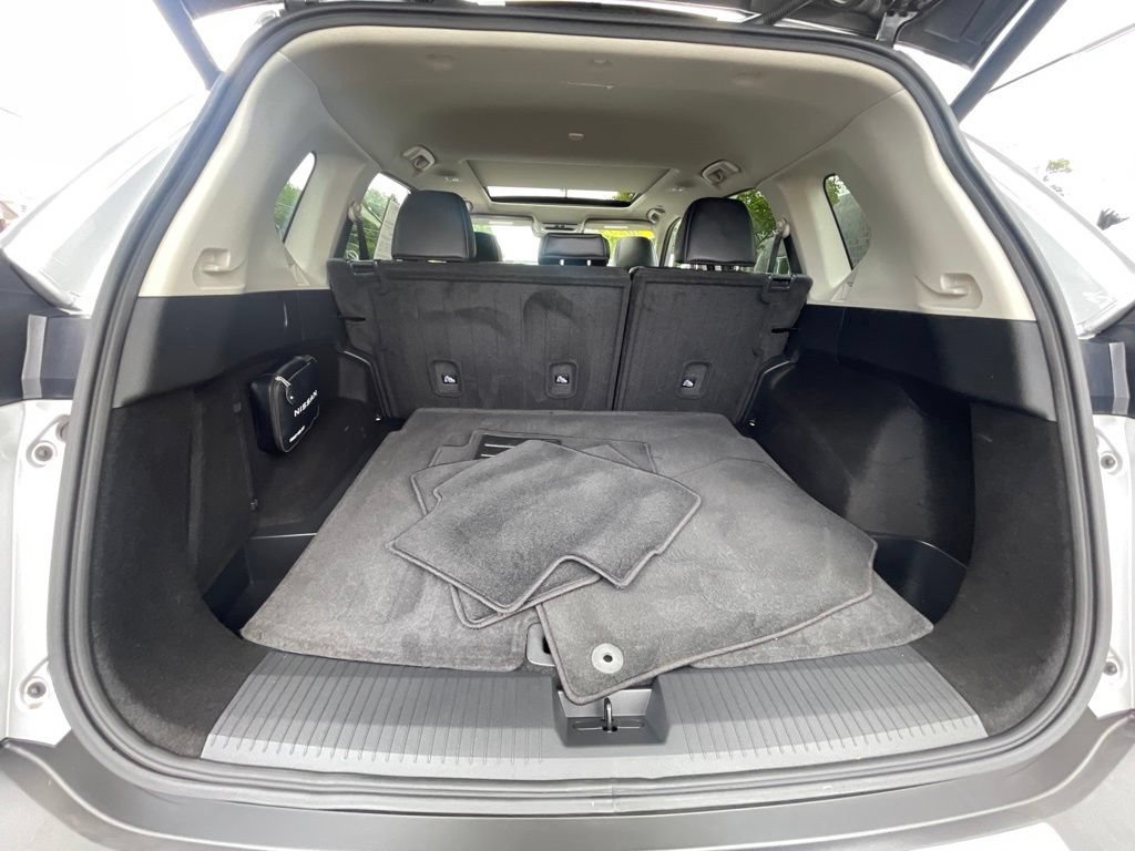 Certified 2023 Nissan Rogue SV w/ SV Premium B Package AWD/4WD image 24