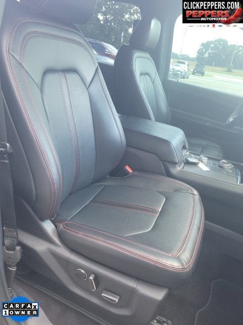 Used 2022 Ford Expedition Limited AWD/4WD image 15