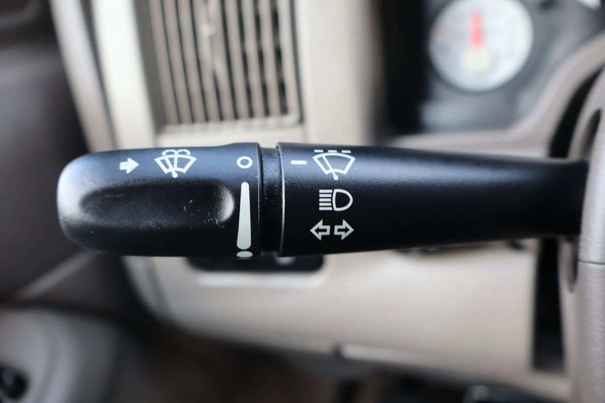 Used 2003 Dodge Ram 2500 Truck ST image 31