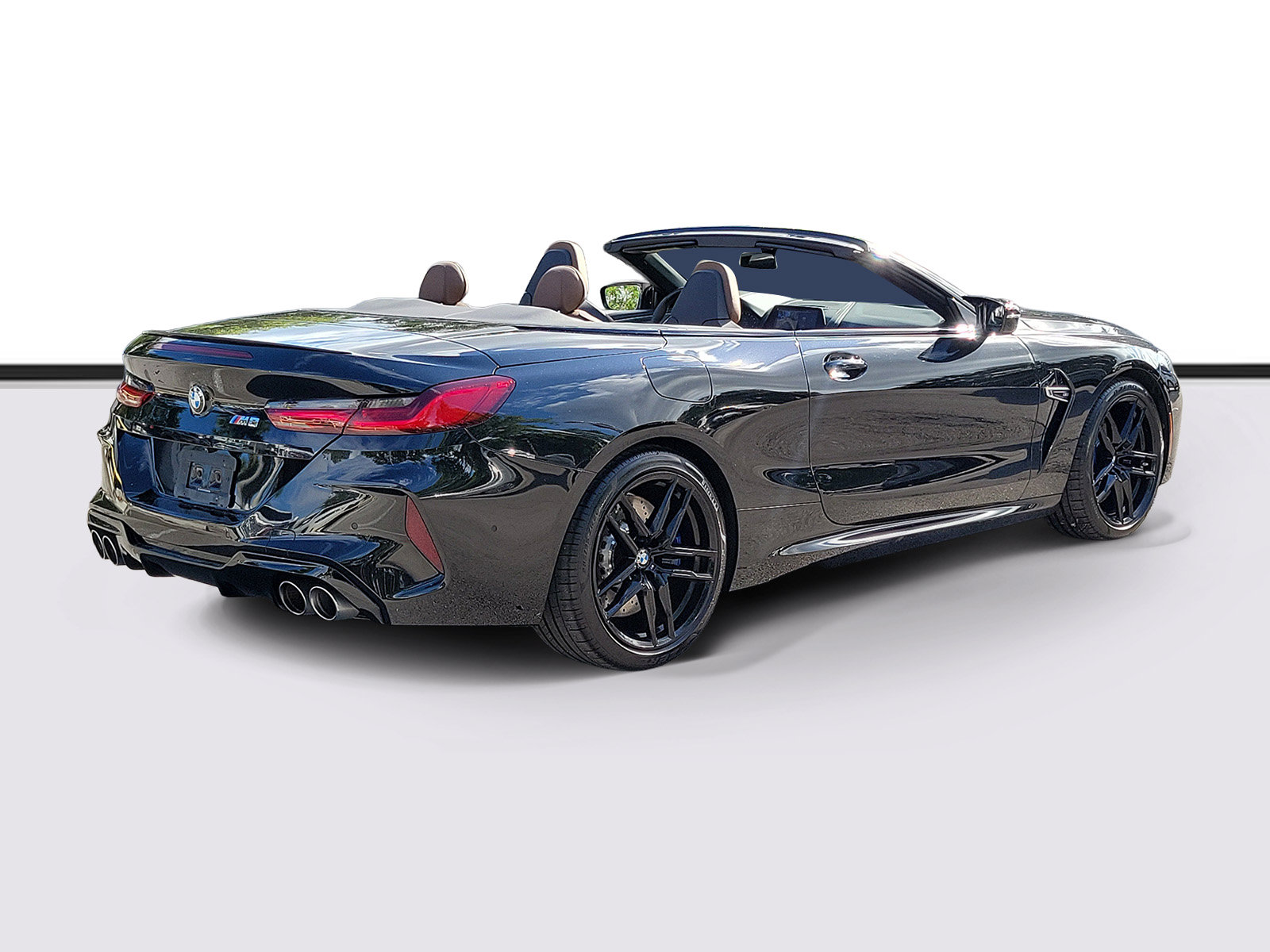 Used 2020 BMW M8 Convertible AWD/4WD image 3