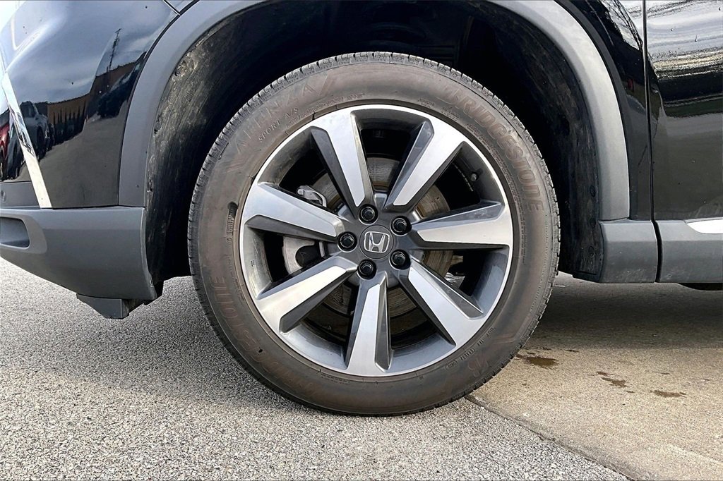 Used 2023 Honda Pilot Elite image 10