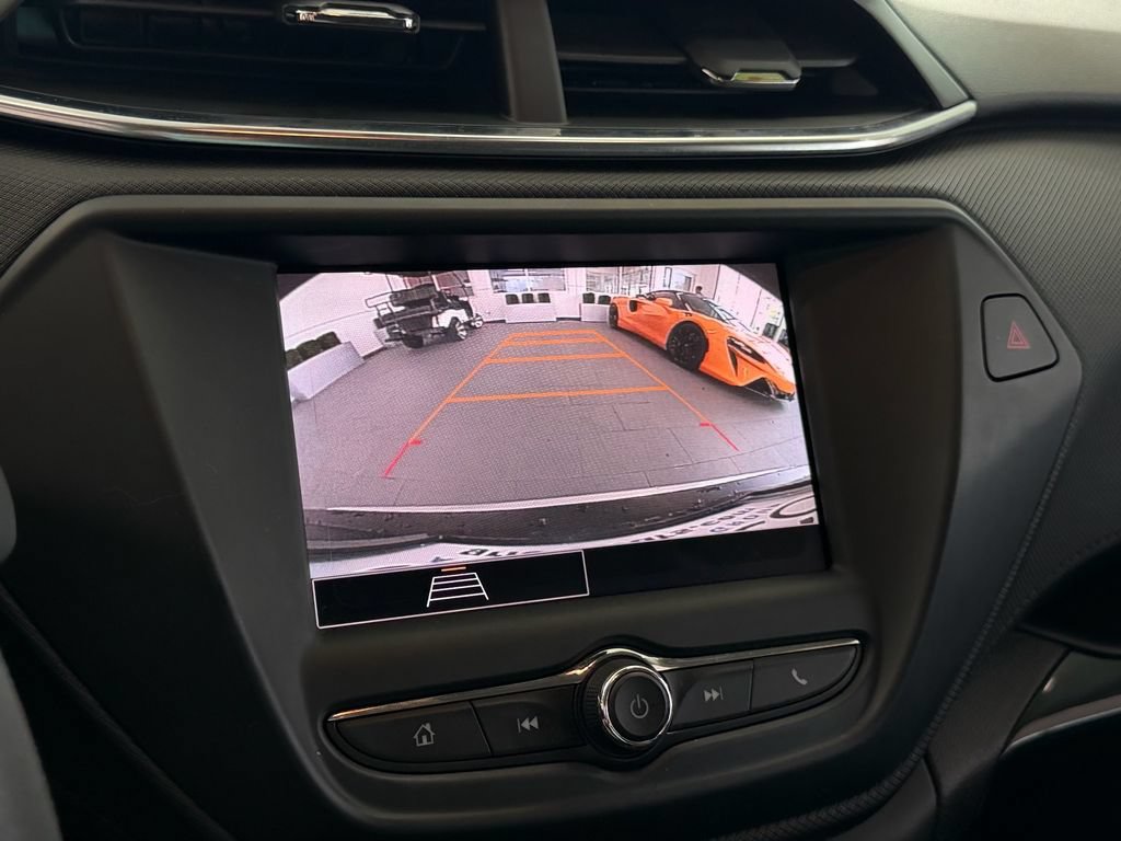 Certified 2023 Chevrolet TrailBlazer LT FWD image 3