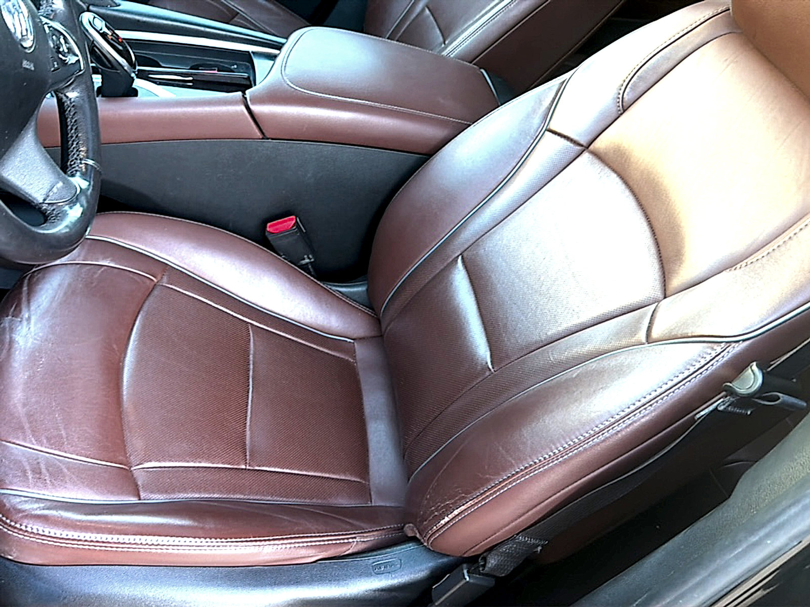 Used 2019 Buick Enclave Avenir w/ Avenir Technology Package FWD image 6