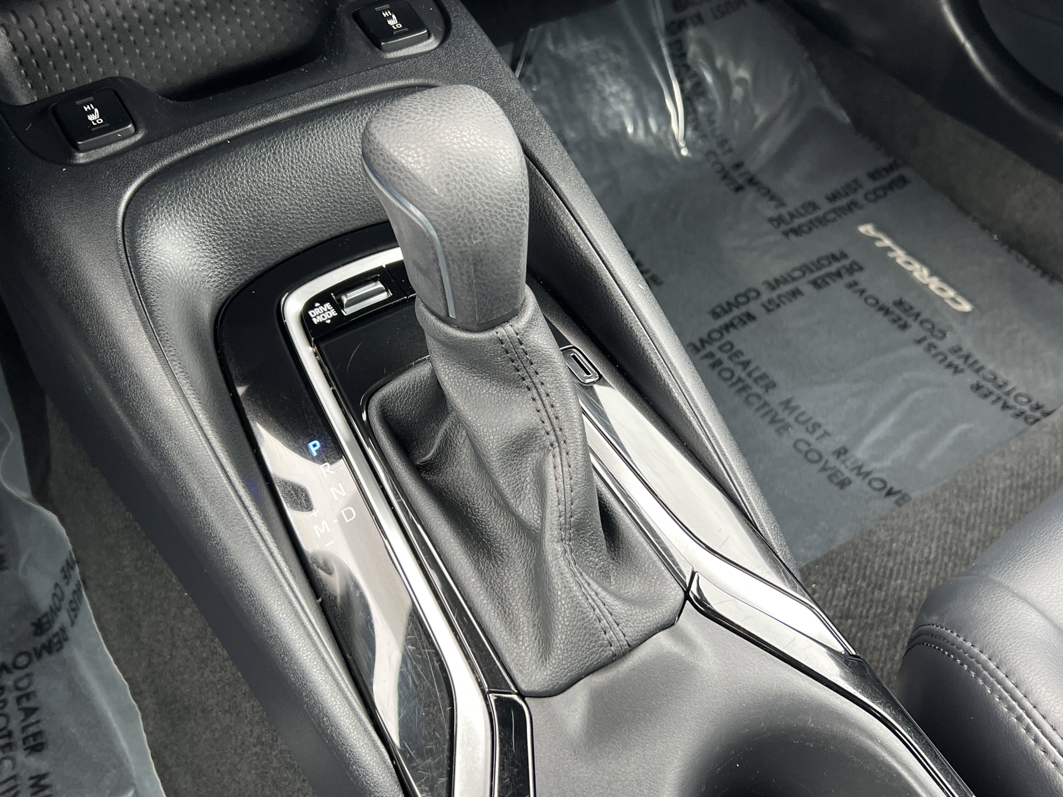 Used 2023 Toyota Corolla XSE w/ Carpet Mat Package (TMS) image 32