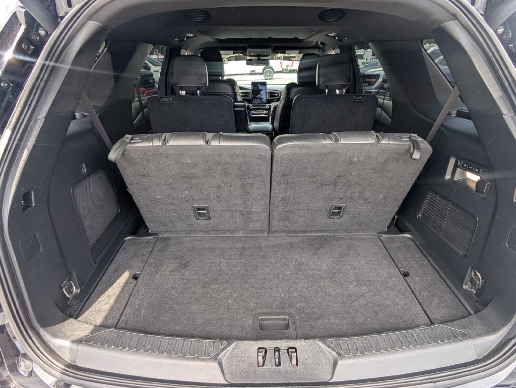 Used 2023 Ford Explorer ST w/ Equipment Group 401A AWD/4WD image 16