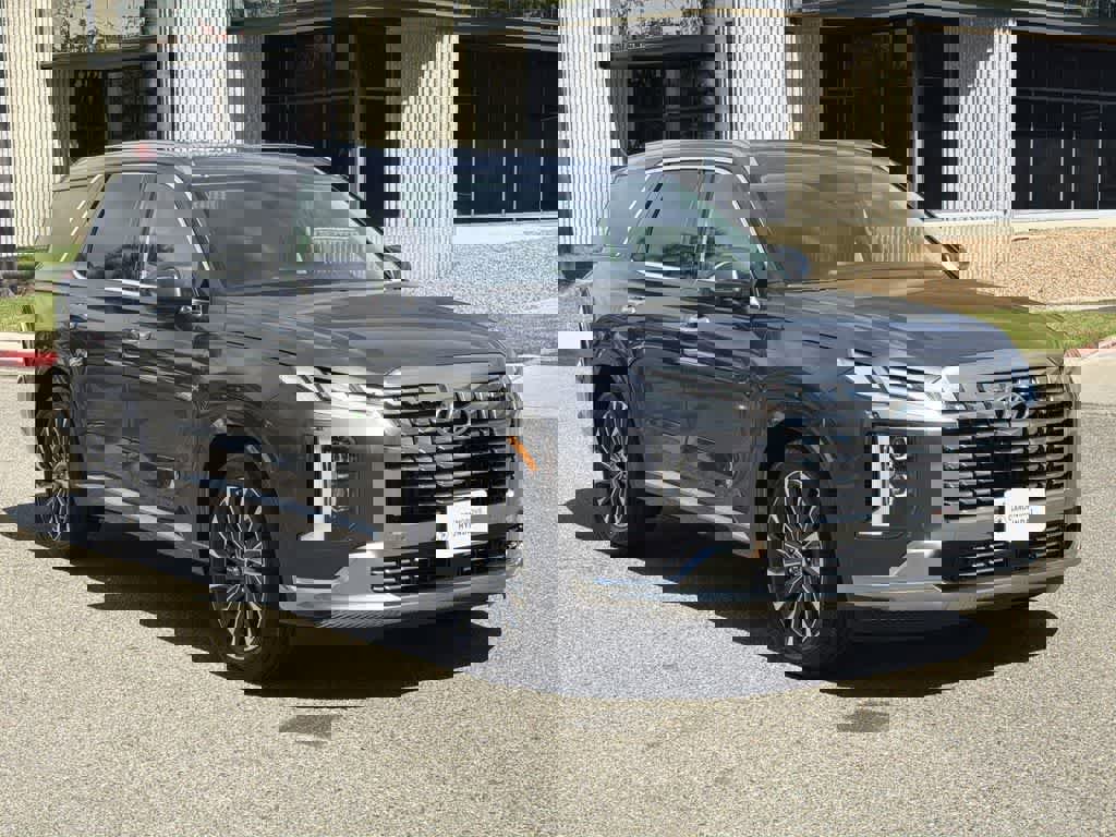 Used 2024 Hyundai Palisade Calligraphy image 8