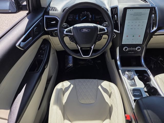 Certified 2024 Ford Edge Titanium AWD/4WD image 14