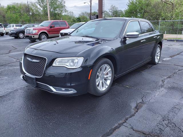 Used 2017 Chrysler 300 C