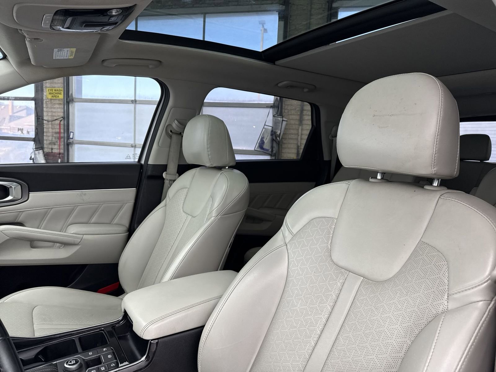 Used 2021 Kia Sorento SX image 10