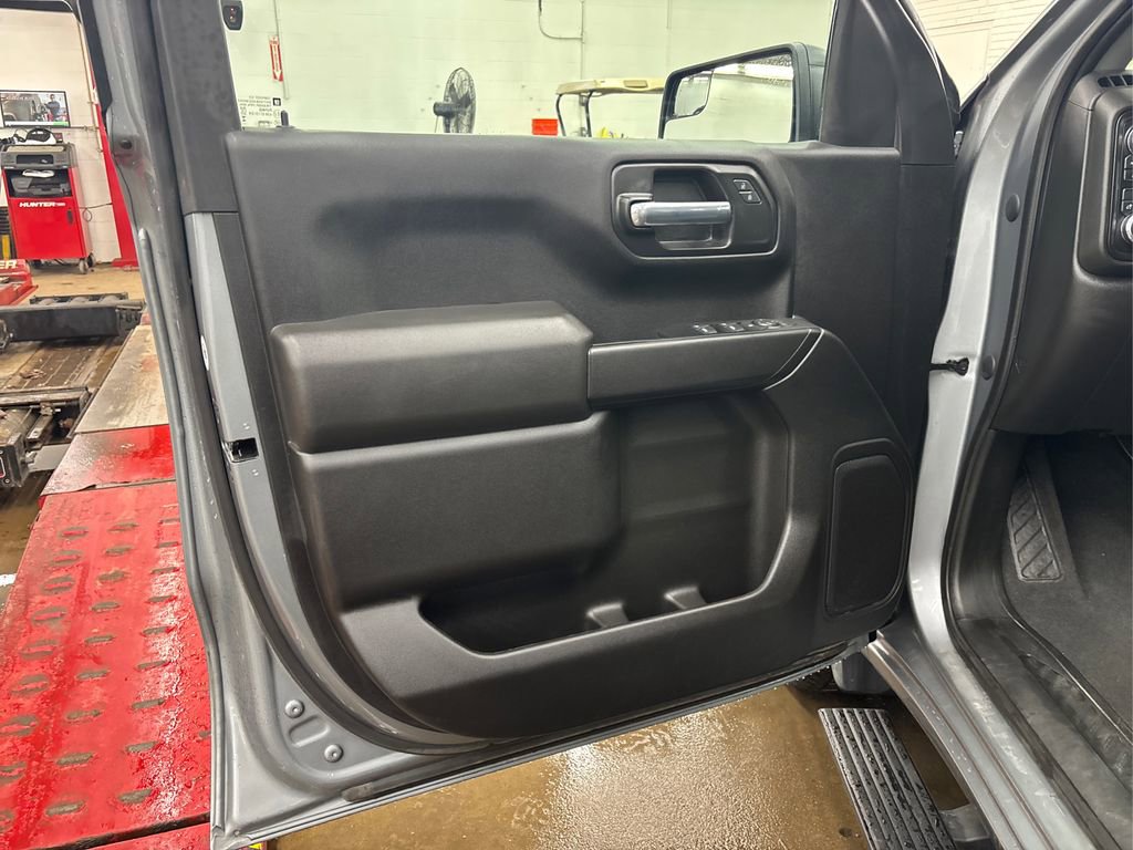 Used 2023 GMC Sierra 1500 Pro w/ Graphite Edition image 23