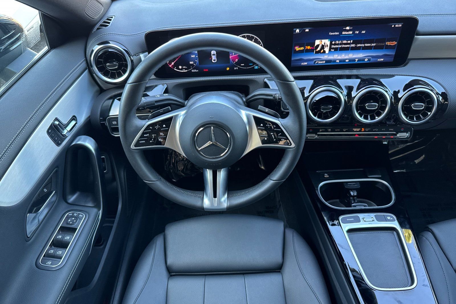 Certified 2025 Mercedes-Benz CLA 250 4MATIC image 16