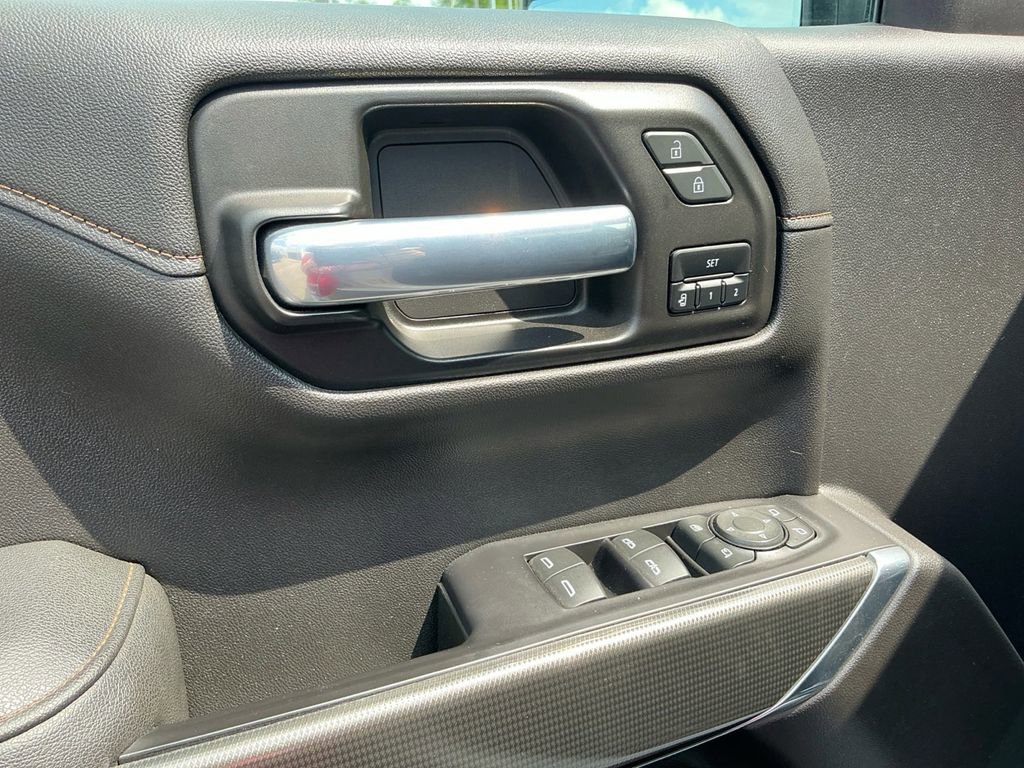 Used 2021 GMC Sierra 1500 AT4 AWD/4WD image 16