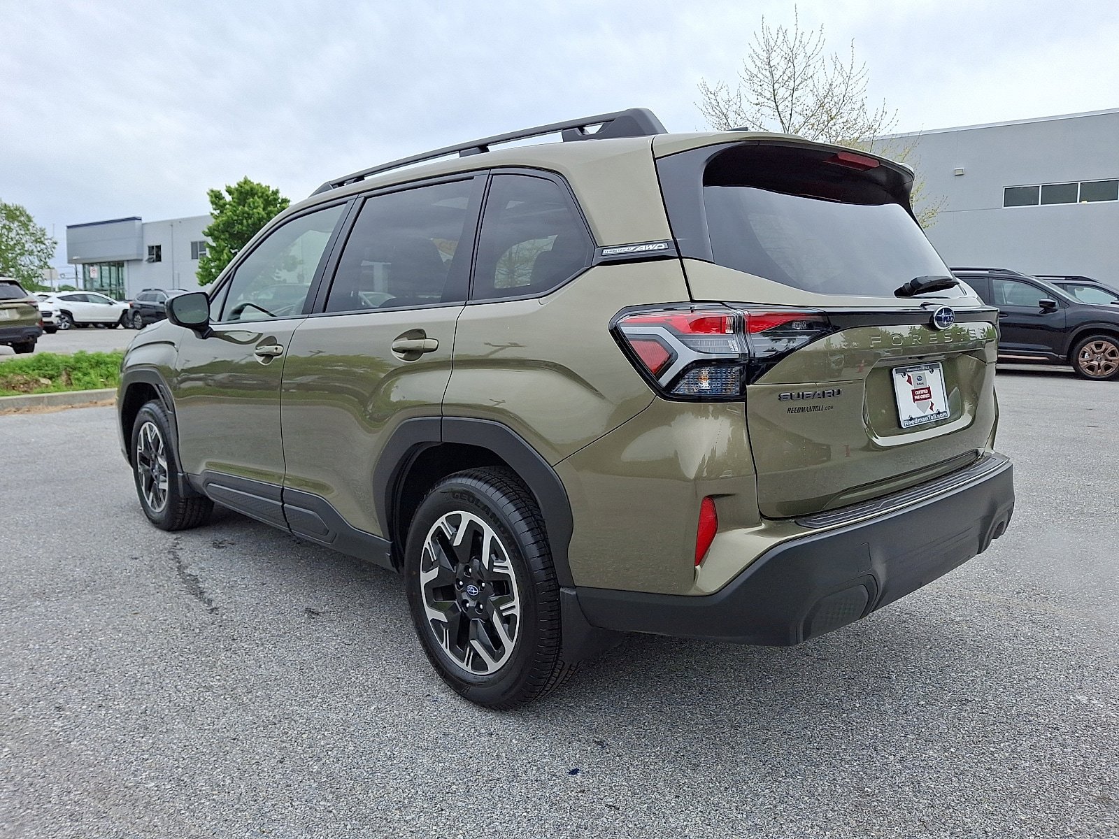 Certified 2025 Subaru Forester Premium AWD/4WD image 4