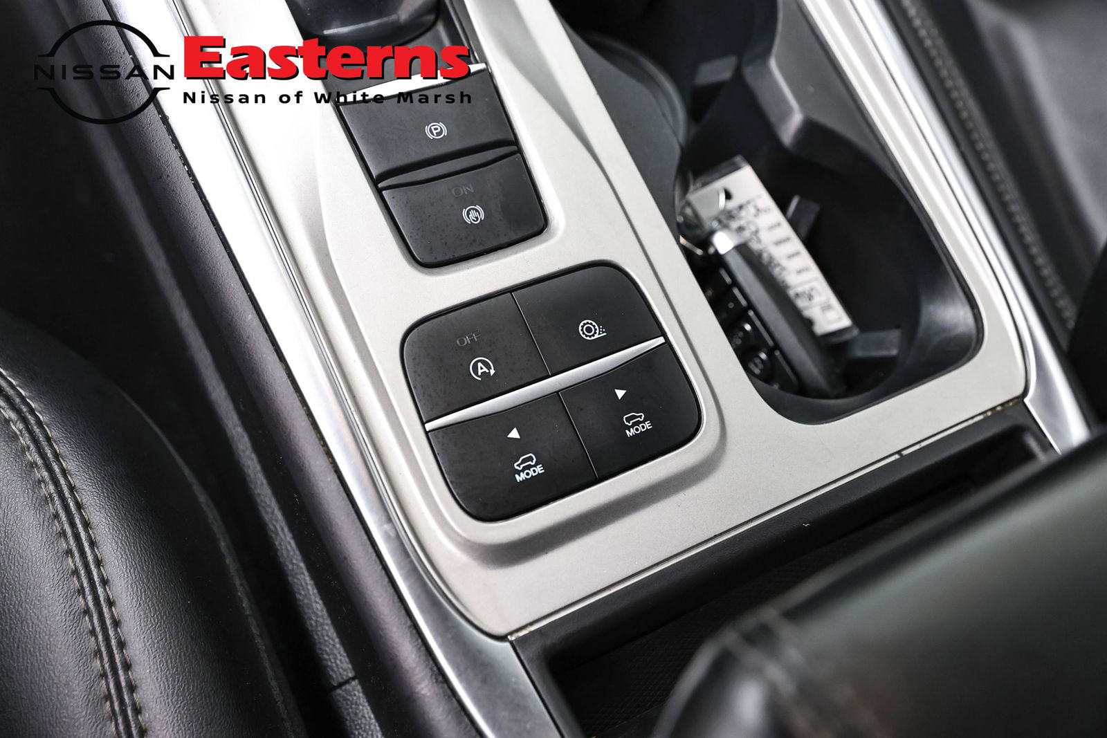 Used 2023 Ford Explorer XLT w/ Equipment Group 202A image 19